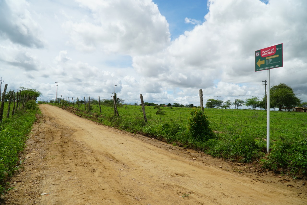 Leia mais sobre o artigo Barragem: iniciada a instalação das placas de sinalização nas comunidades