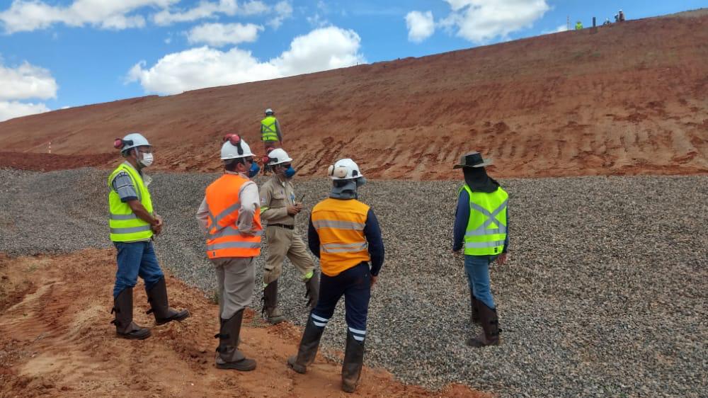 Leia mais sobre o artigo Agência Nacional da Mineração realiza visita técnica na nossa barragem