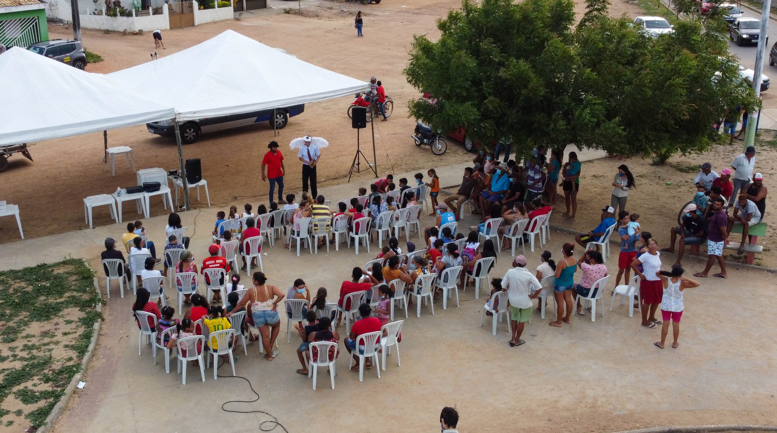 Leia mais sobre o artigo Peça teatral leva reflexões sobre hábitos saudáveis para comunidades da AID