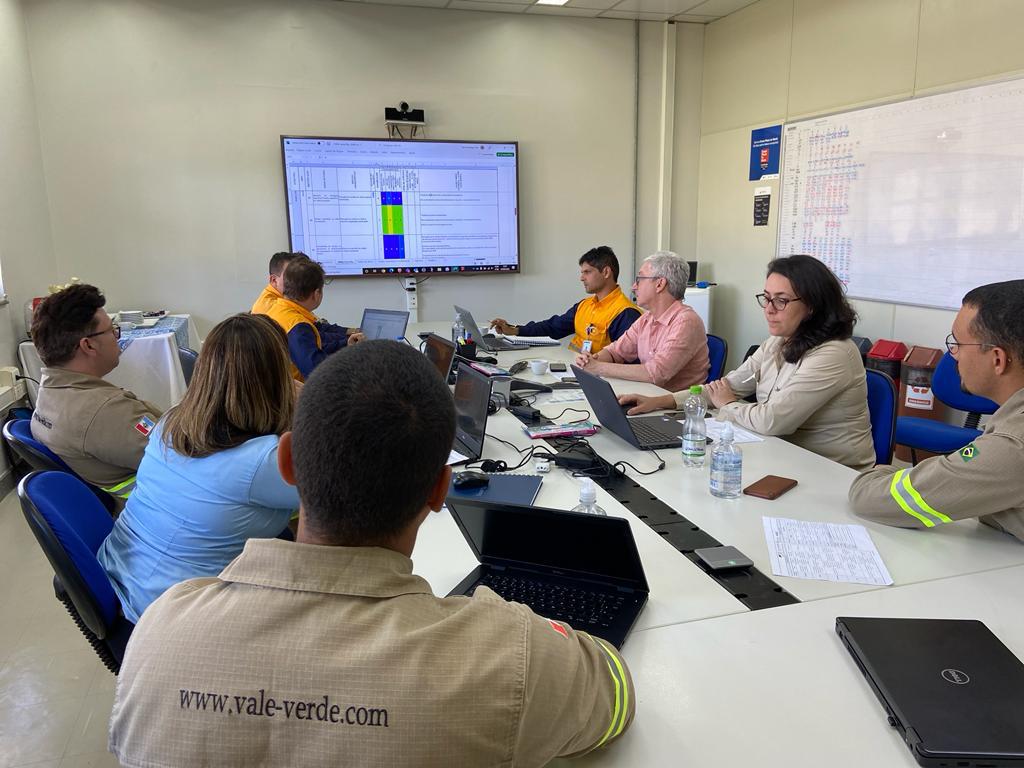 Leia mais sobre o artigo Segurança de Barragem: equipes da nossa empresa participam de workshop na ATN